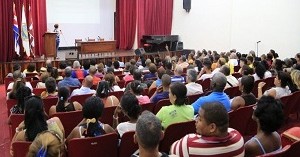 destacadaclaustroeconomico